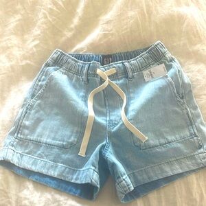 Gap Women’s drawstring denim shirt